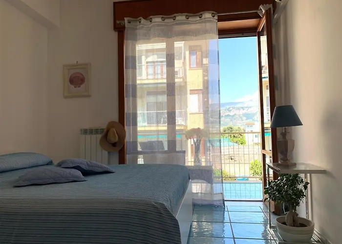 Moon Apartment Sorrento